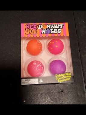 Needoh Dohnut Holes Squishy Set - Pink Orange Purple
